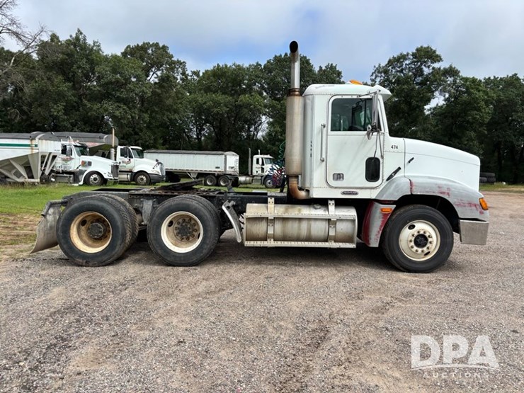 1999-freightliner-truck-(dr12135-unit-474)-image-4