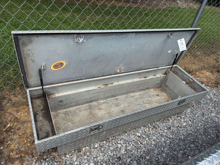 aluminum-tool-box-image-2
