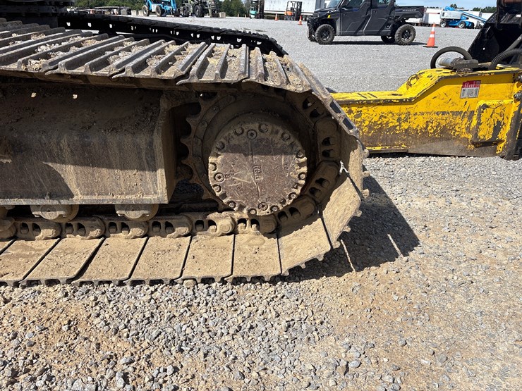 2010-komatsu-pc200-lc-8-image-11