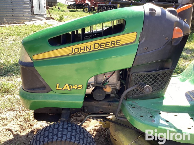 2009-john-deere-la145-image-11