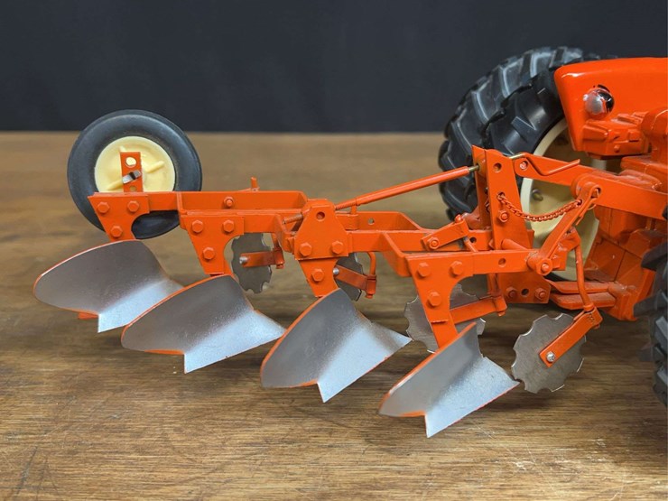 1/16-ac-d19-w/plow-customized-image-16