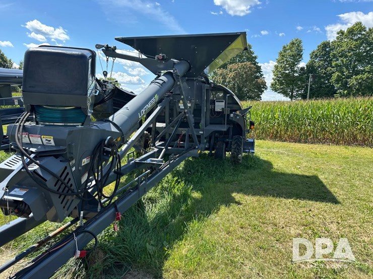 2024-loftness-grain-bagger-unloader-(pd5178)-image-6