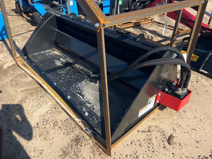 unused-raytree-rprb72-72"-power-rake-bucket-image-1