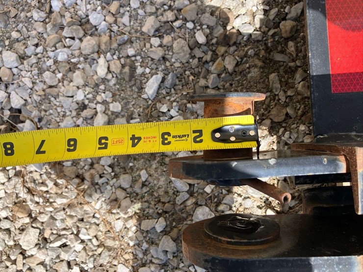 black-heavy-duty-trailer-ramps---approximately-5’-long-x-2’-wide-image-7