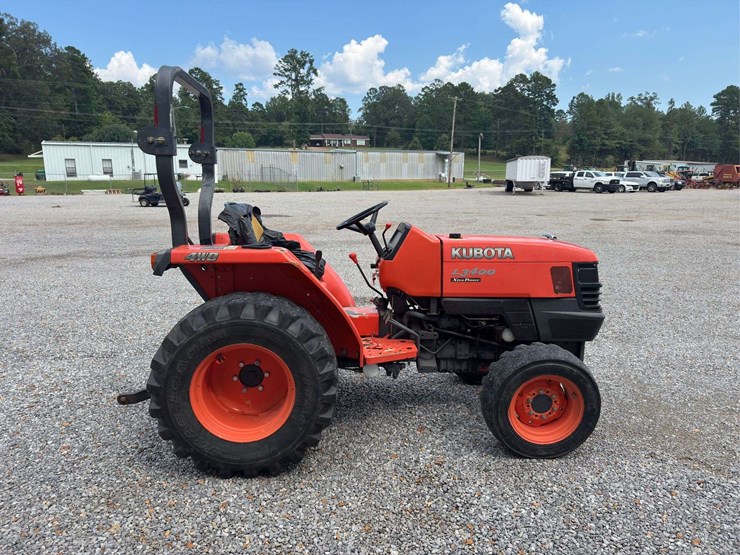 kubota-l3400-image-8