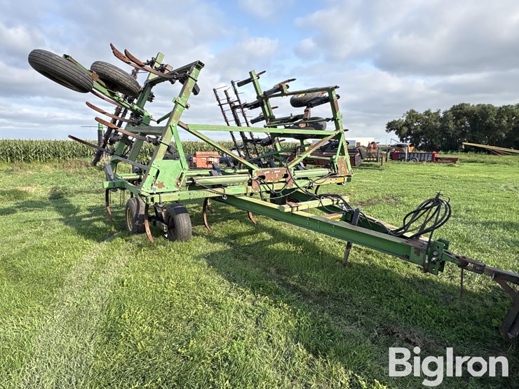 john-deere-610-image-3