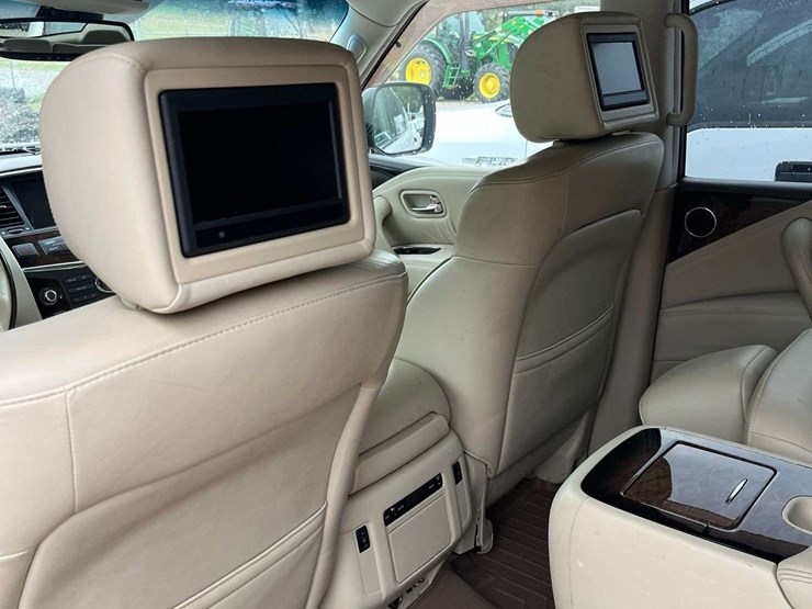 2012-infiniti-qx56-image-14