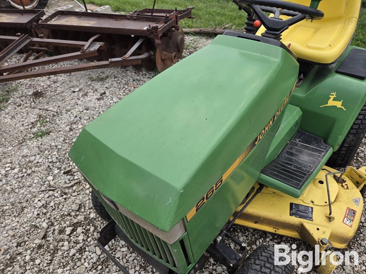 john-deere-265-image-12