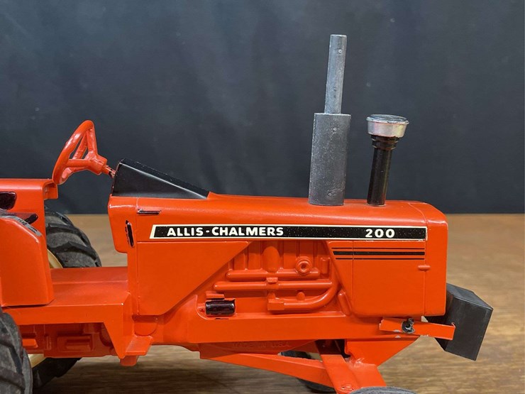 1/16-ac-200-ertl-image-15