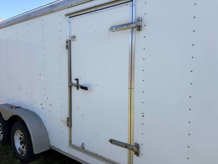 2004-forest-river-cargomate-enclosed-cargo-trailer,-7’x18’,-tandem-axle-with-(2)-3500#-axles,-st205/-image-16