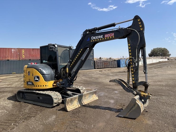 2023-deere-60g-image-2