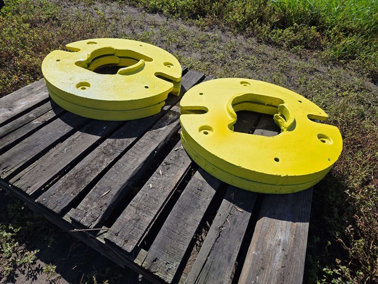(4)-john-deere-older-style-rear-wheel-weights-image-2