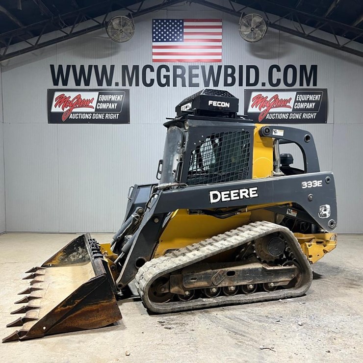 DEERE 333E