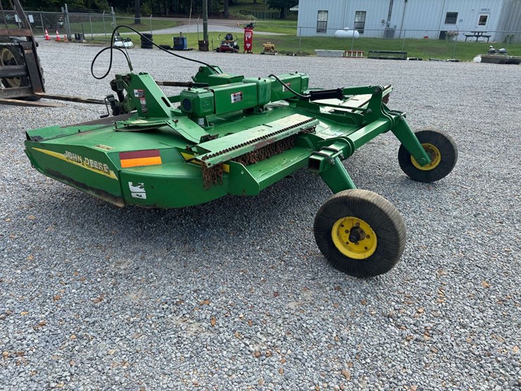 john-deere-10-image-3