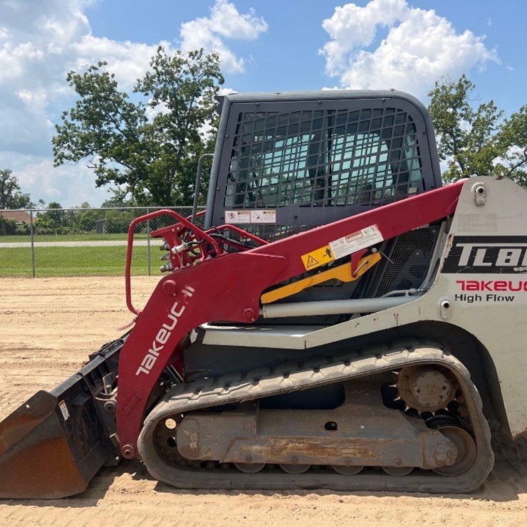 2021 TAKEUCHI TL8R2