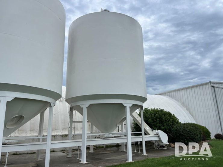 2---friesen-bulk-seed-bins-(jn2694-&-jn2695)-image-12