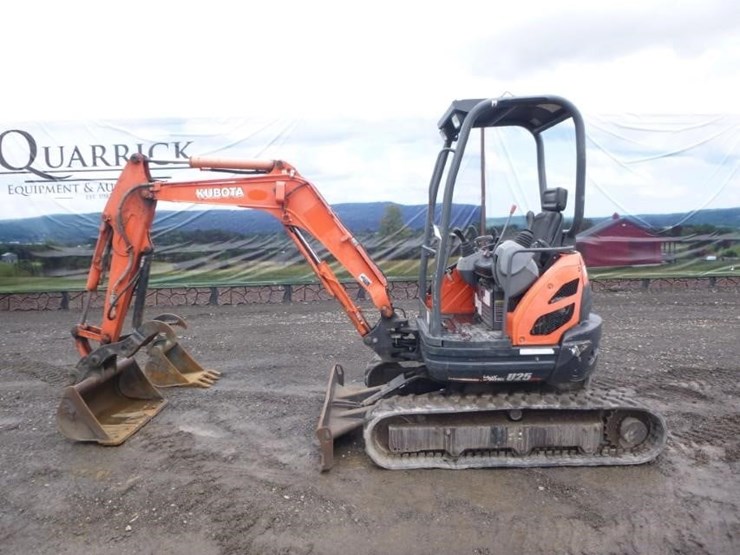 2016-kubota-u25-image-1