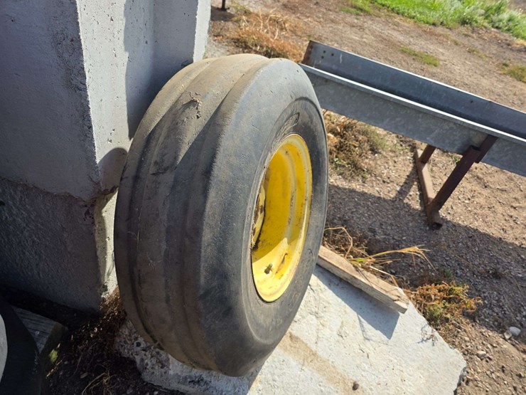 john-deere-4020-image-1
