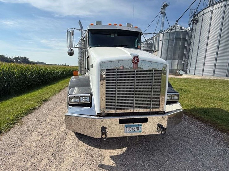 2007-kenworth-t800-image-4