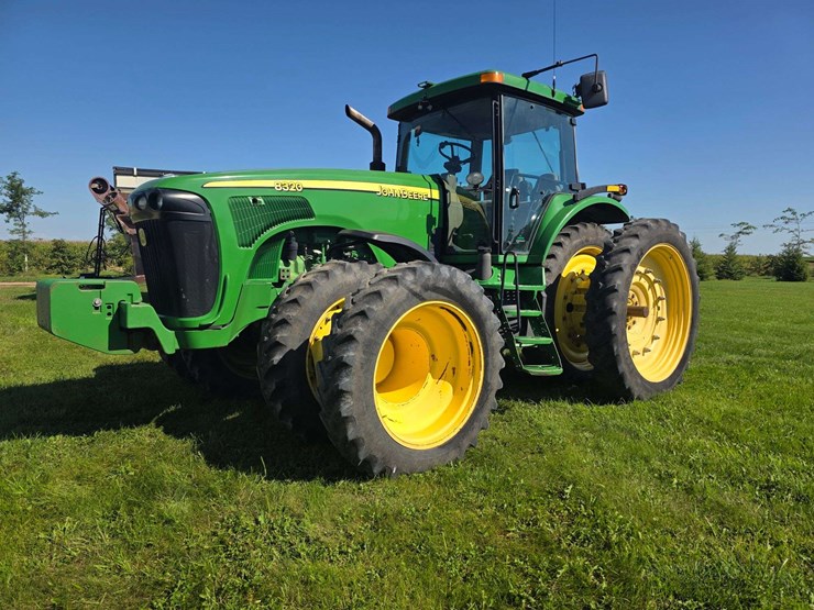 2004-john-deere-8320-image-23