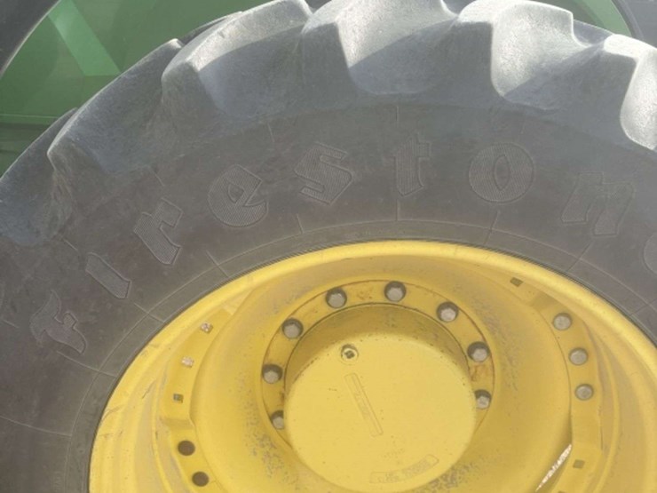 john-deere-7200r-image-11