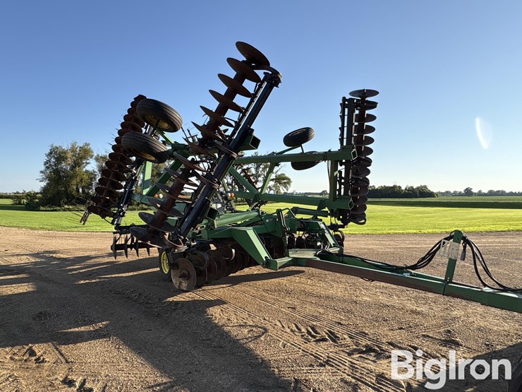john-deere-635-image-3