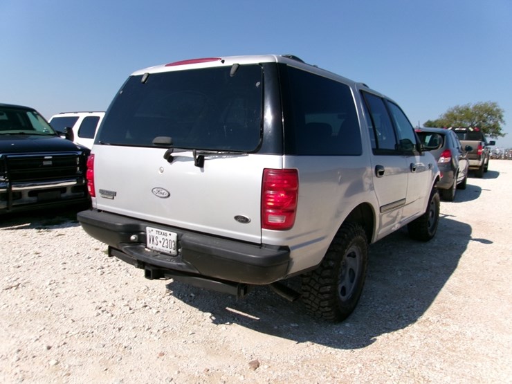 2000-ford-expedition-image-3