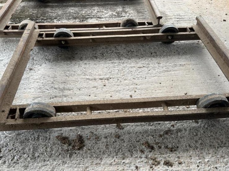 #140-•-steel-wood-carts-image-2