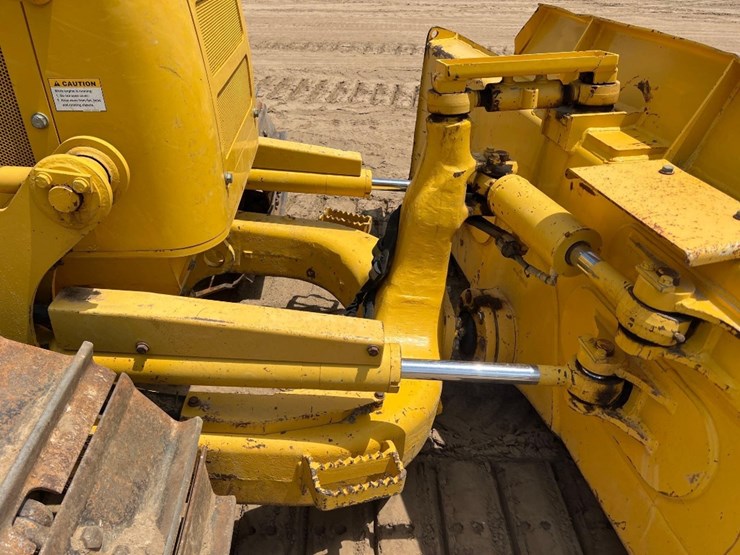 2021-komatsu-d39px-24-image-20