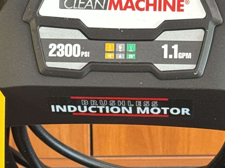 clean-machine-pressure-washer-image-5