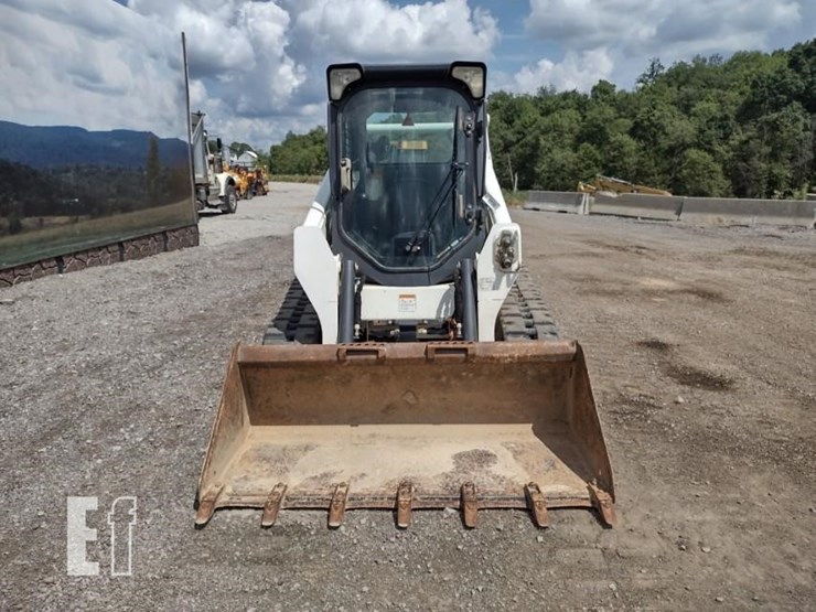 2018-bobcat-t595-image-2