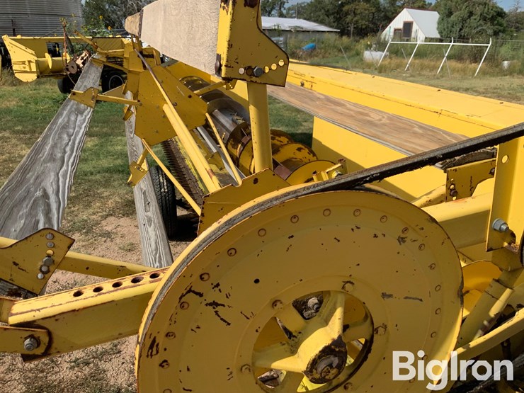 new-holland-960-image-14