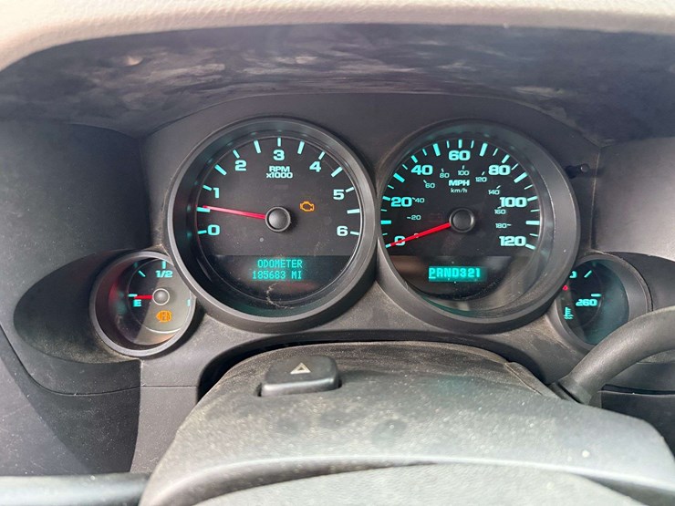2009-chevrolet-1500-image-36