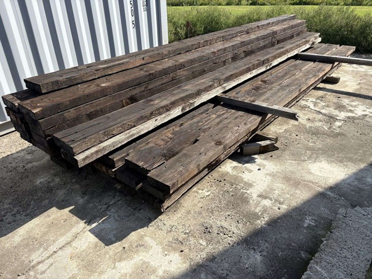 (31)-3”x10”x18’-creosote-bridge-planks-image-1