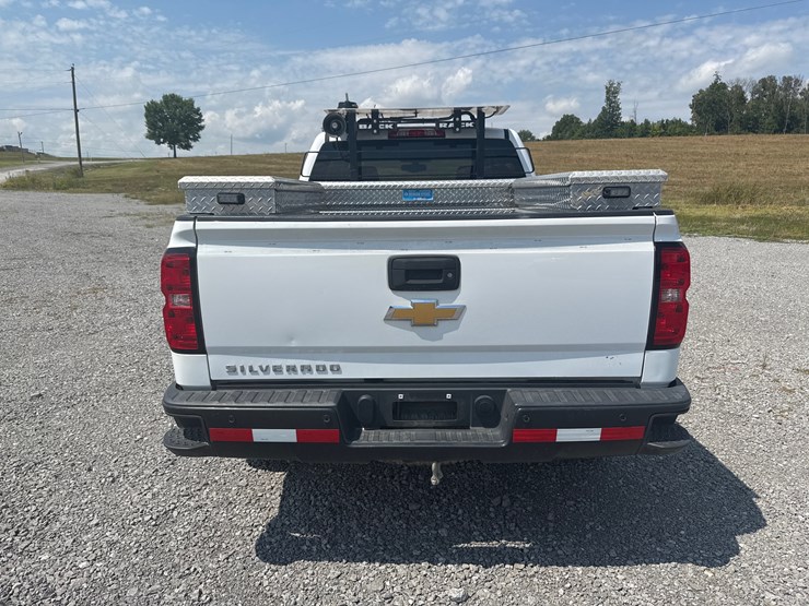 chevrolet-silverado-image-8