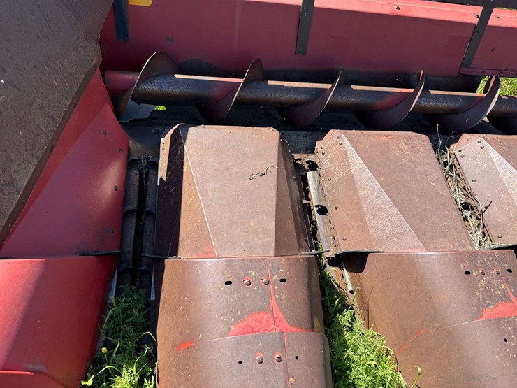 case-ih-1083-image-6