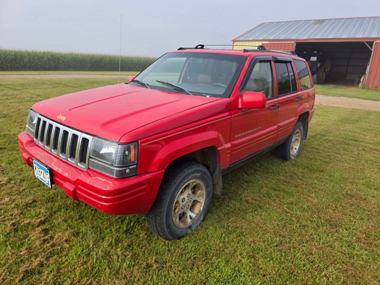1996-jeep-grand-cherokee-limited-image-18