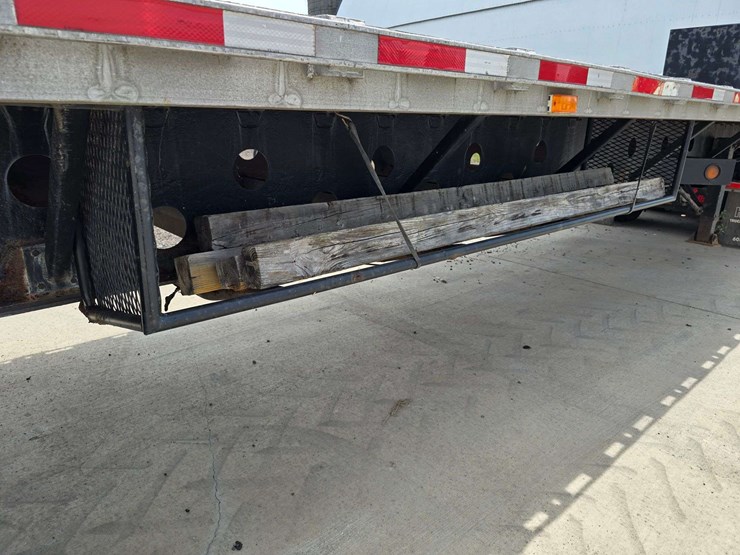 1998-transcraft-eagle-aluminum-flat-bed-trailer,-spread-axle,-11r22.5-tires-on-all-aluminum-rims,-ne-image-37