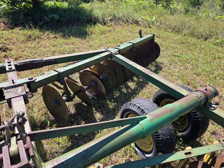 john-deere-bw-image-27