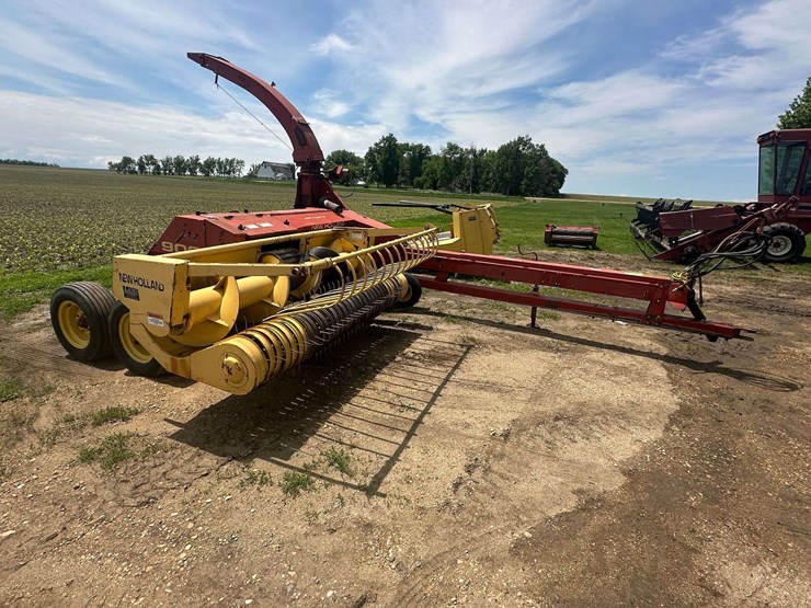 new-holland-900-image-7