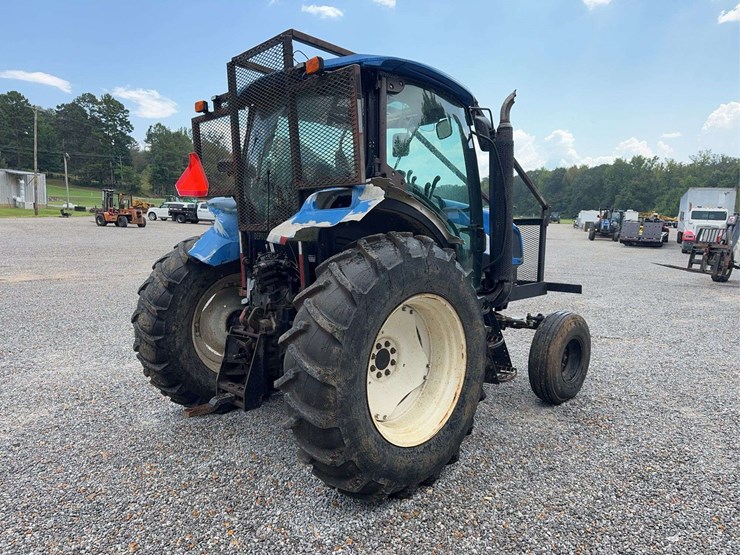 new-holland-t6020-image-5