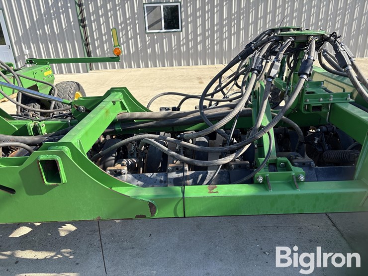 2009-john-deere-1890-image-13