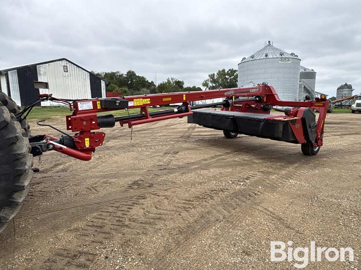 2022-case-ih-2022-image-1