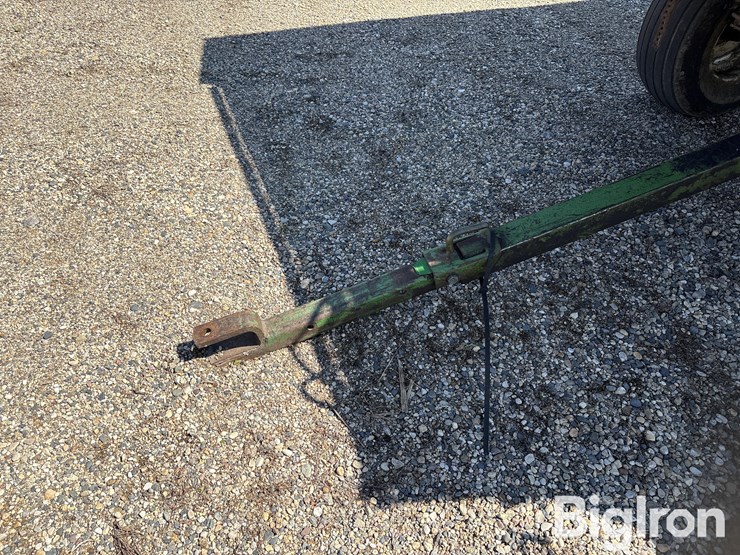 john-deere-714-image-9