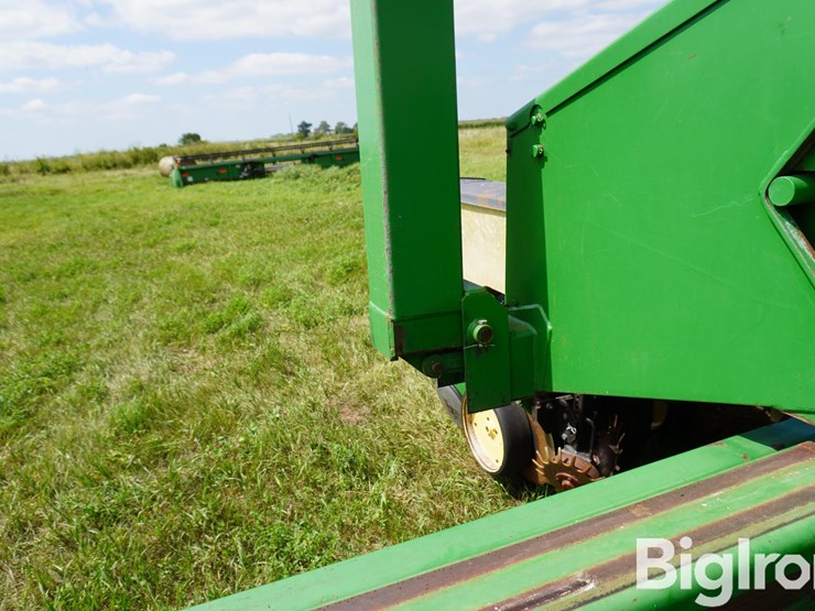 john-deere-7200-image-19
