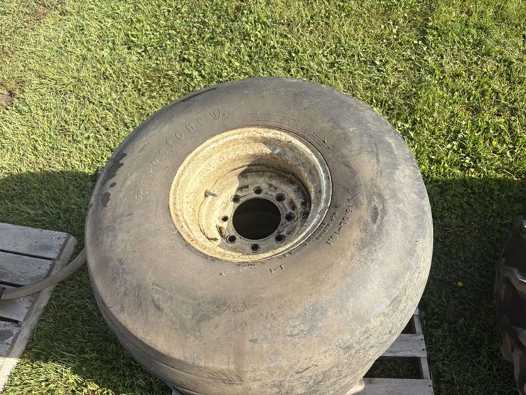 (2)-16.5-16.1-imp-tires-on-8-bolt-ag-rims,-6”-centers-image-2