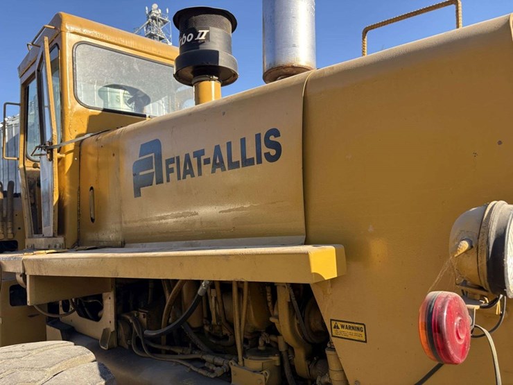 allis-chalmers-745-wheel-loader,-23.5-25-tires,-20-ply-fronts,-16-ply-rears,-115”-material-bucket,-w-image-42