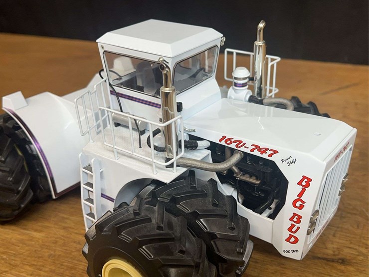 1/32-big-bud-16v-747-field-nib-dcp-image-15
