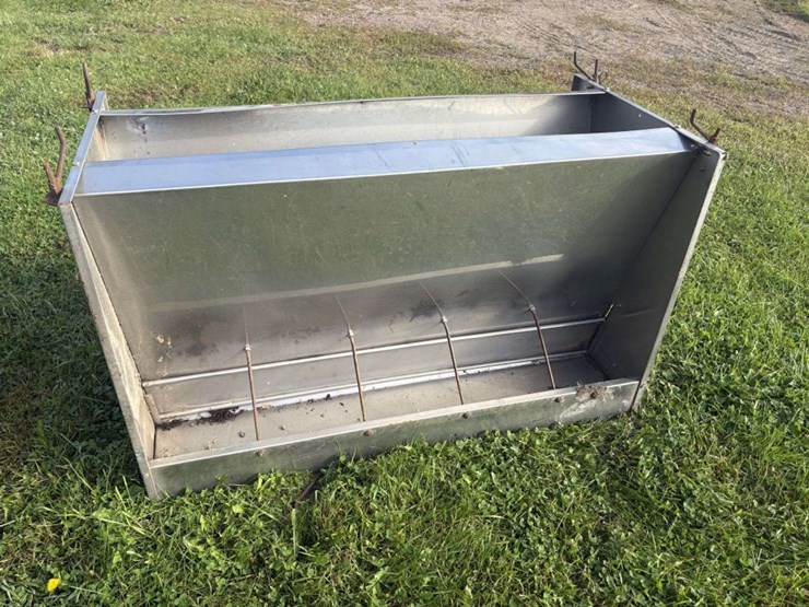 stainless-steel-pig-feeder,-double-sided,-50”-image-1