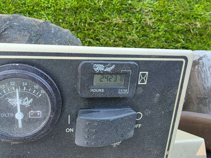 2009-grasshopper-721d-image-26